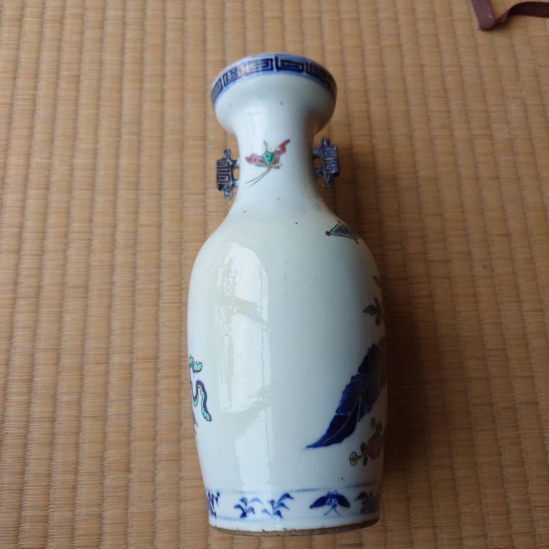 青白磁花瓶 木箱付き（ＡＩ自動入力）