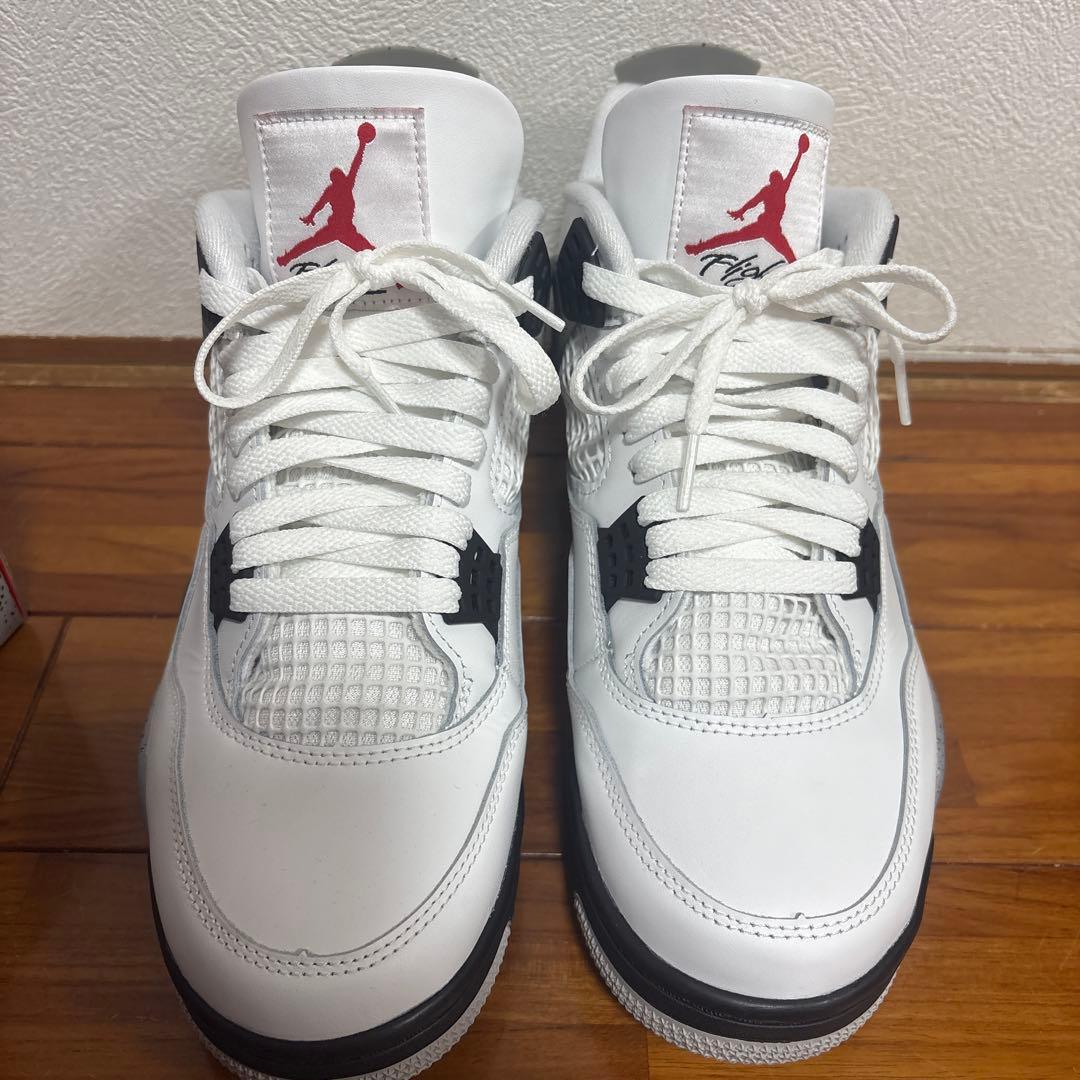 エアジョーダン4レトロ　28センチ