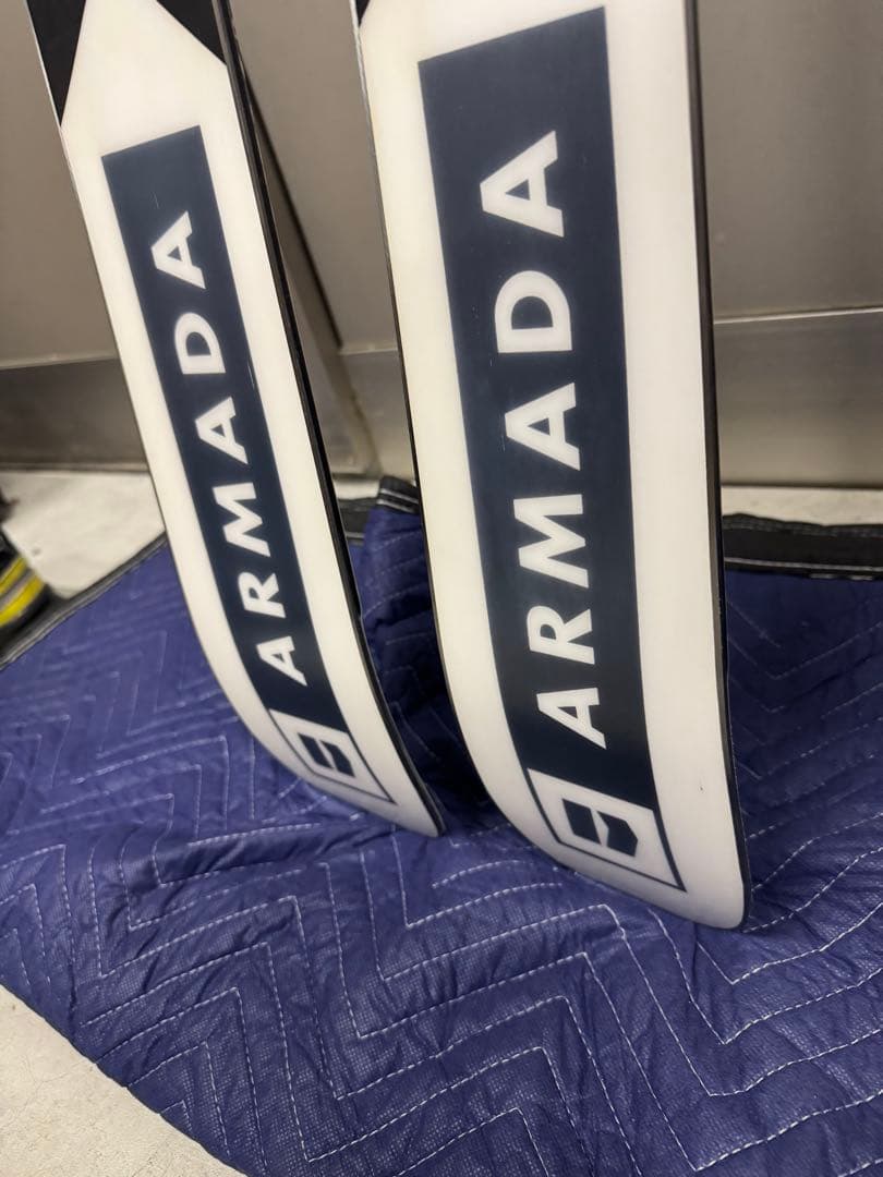 S*o様 ARMADA E DOLLO 新品未使用　172 ヘンリック