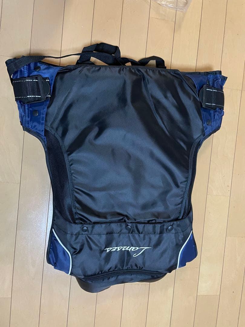 枕付　フローティングベスト