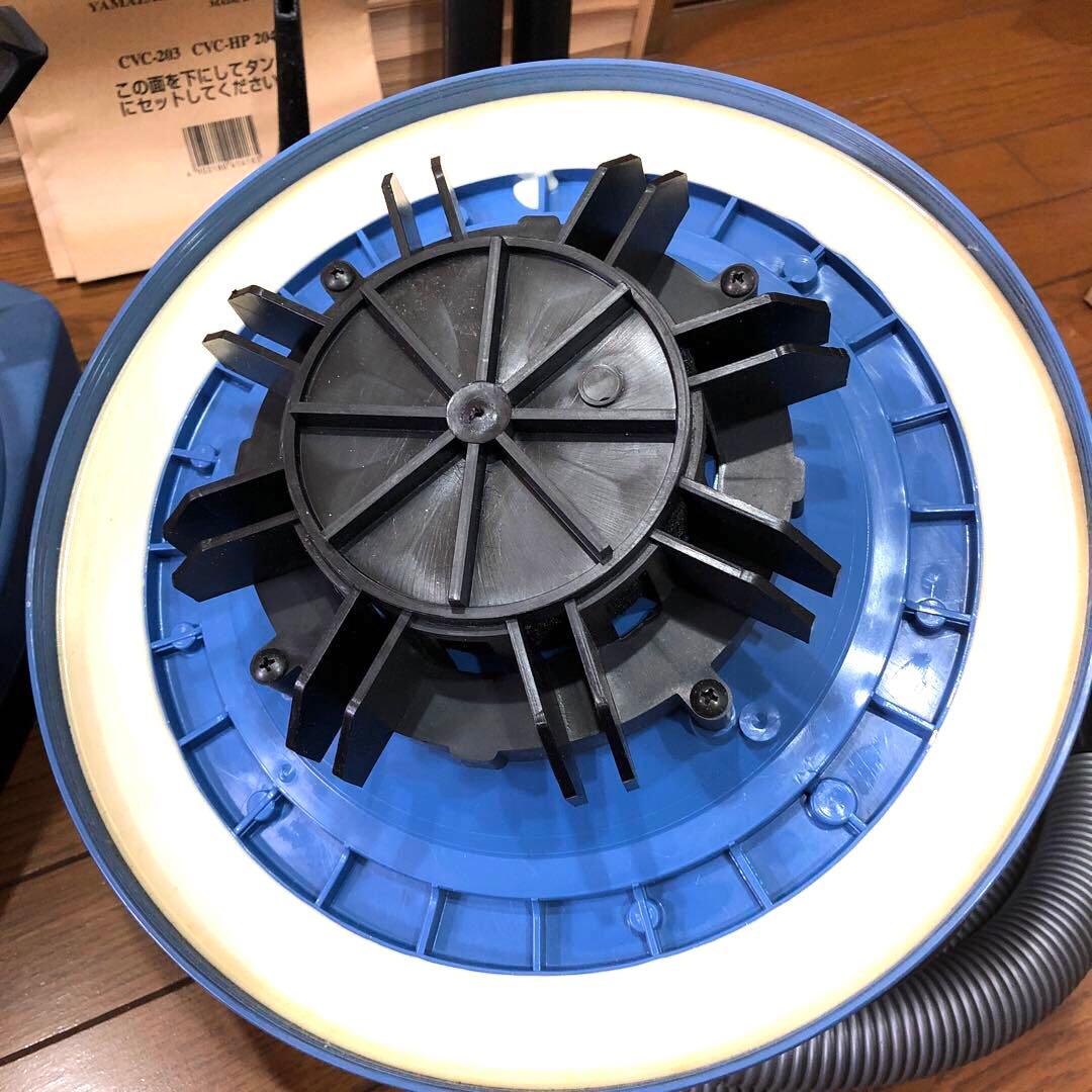 コンドル　バキュームクリーナー　CVC-300-S　コンドルクリーナー　掃除機