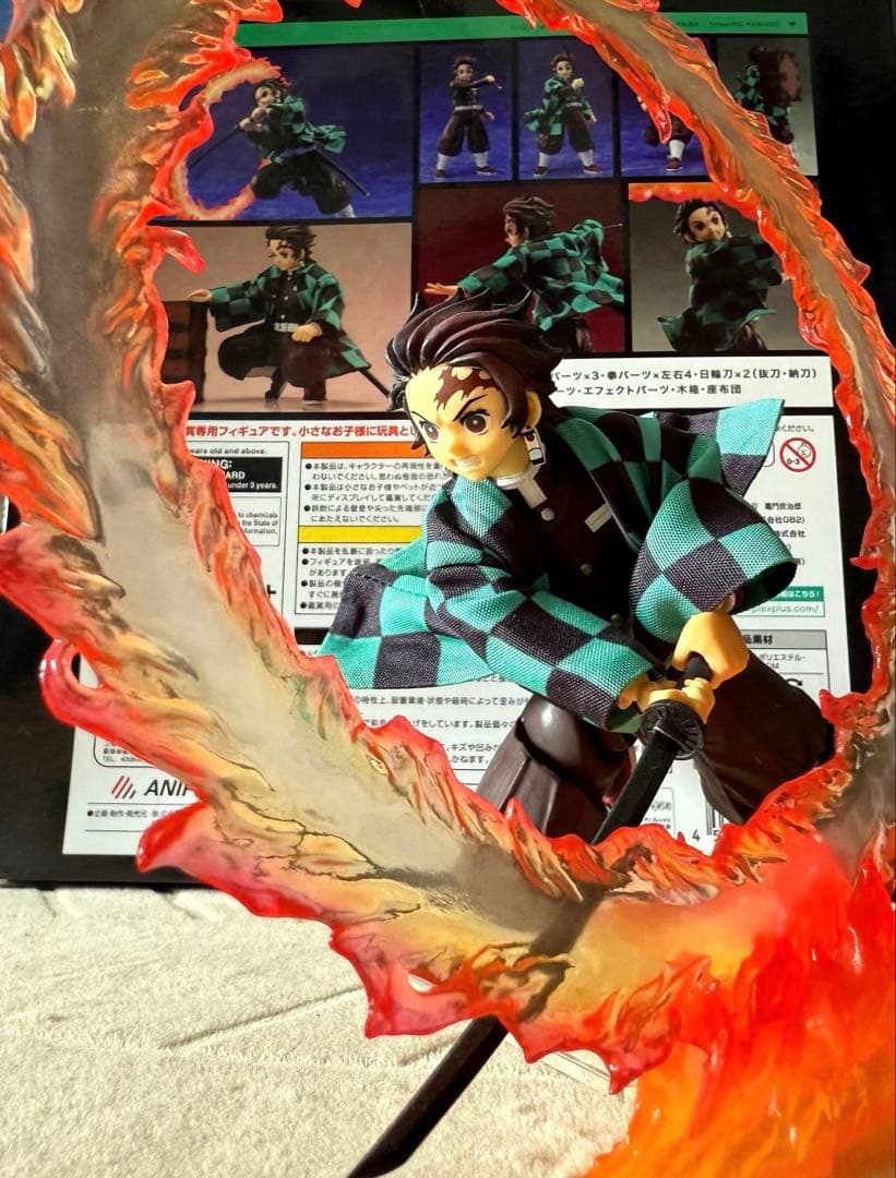 【開封品】BUZZmod.(バズモッド) 竈門炭治郎1/12フィギュア　欠品無し