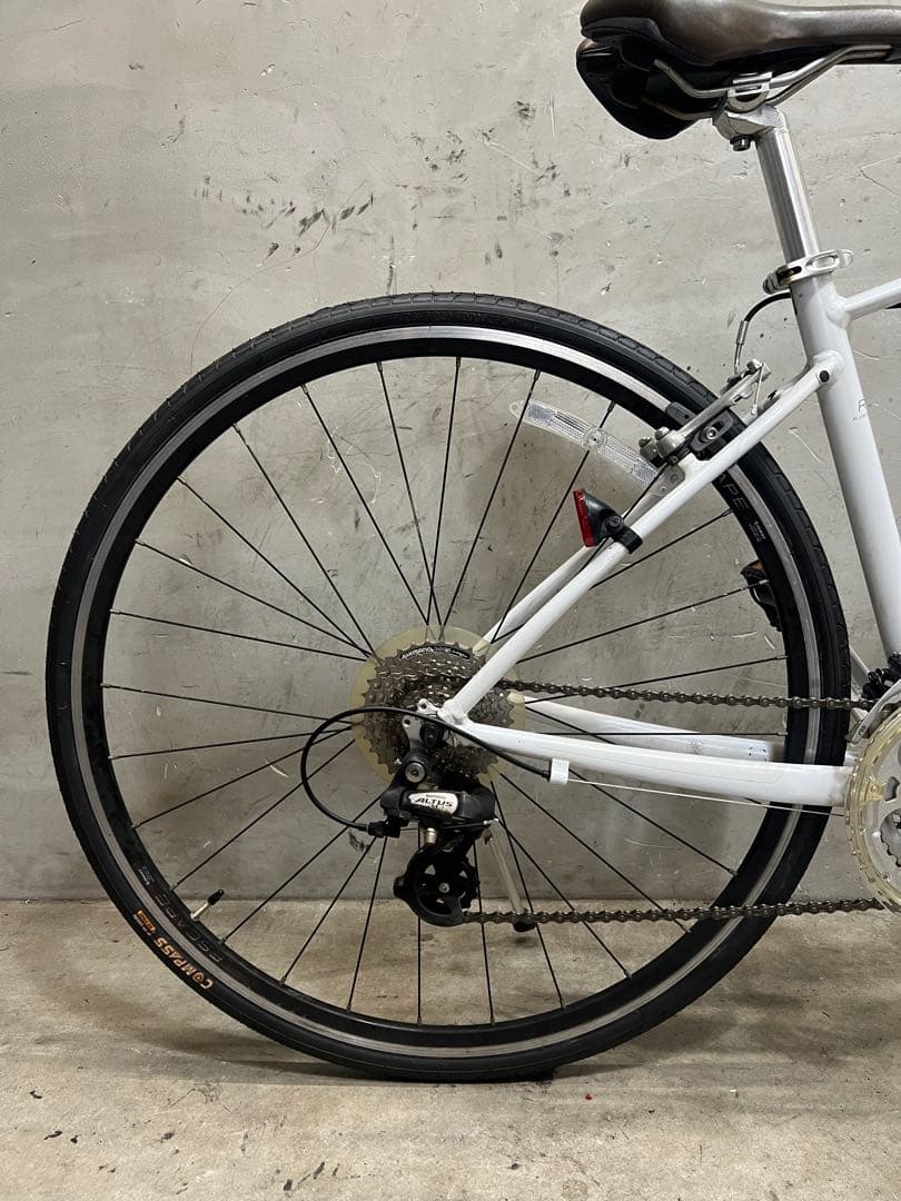 クロスバイク　GIANT ESCAPE R3 ジャイアントエスケープR3 Liv