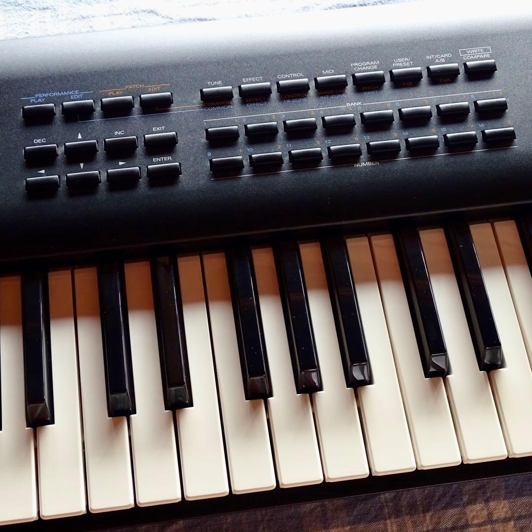 【良品】Roland JV-80 + ROMカード + エクスパンジョンボード