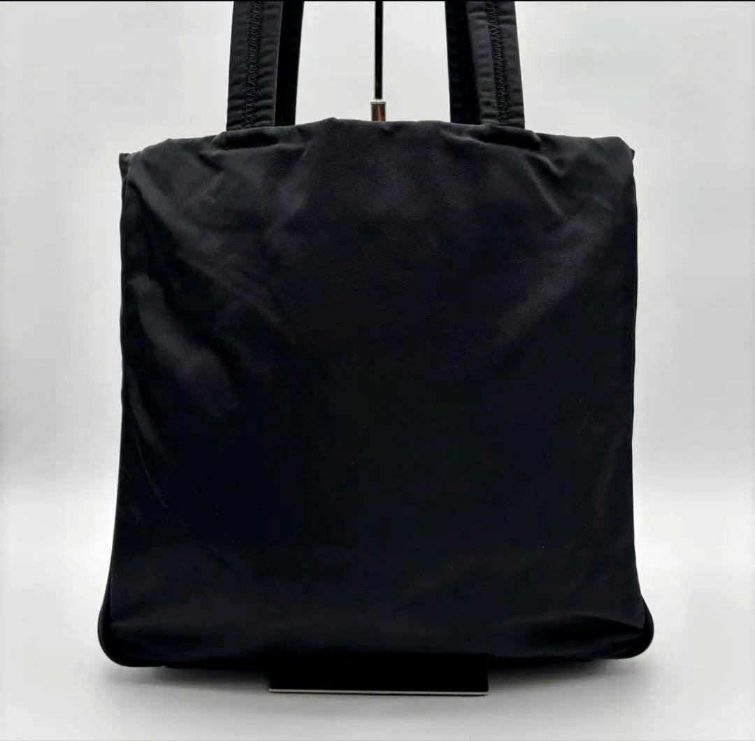 美品✨プラダ　トートバッグ　三角ロゴ　テーストナイロン　ネロ　ブラック　A4