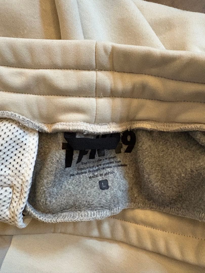 TFW49 cardboard 裏起毛 スウェット L