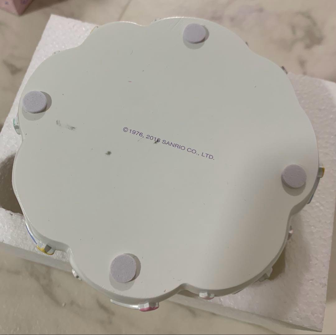 サンリオ リトルツインスターズ キキララ スノーグローブ