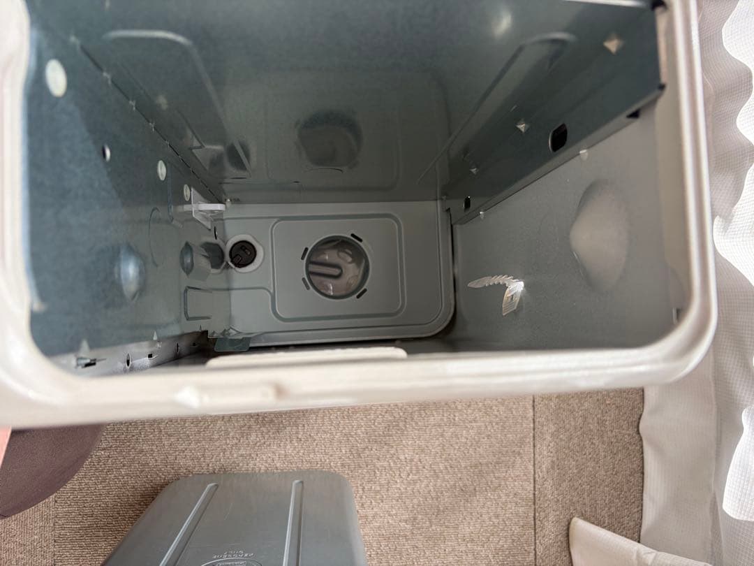 CORONAファンヒーター 2021年製-キャスター付き