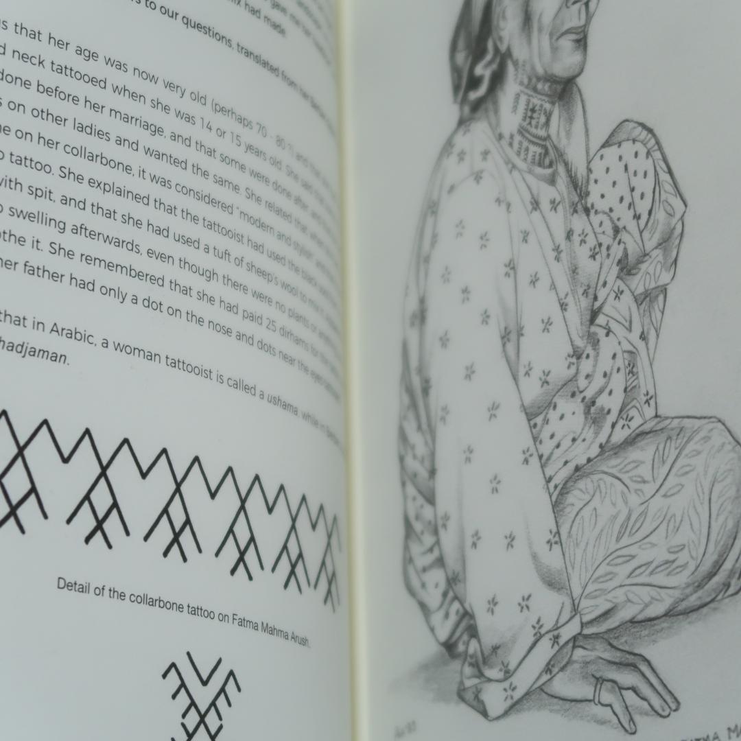 セール！　洋書 　Berber Tattooing　モロッコ アトラス　タトゥー