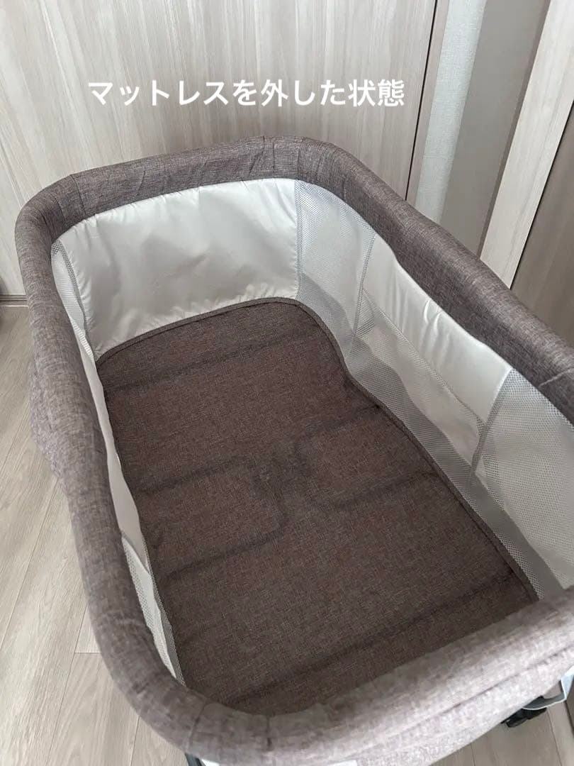 ZOOBLYベビーベッド 折りたたみ式 ベージュ