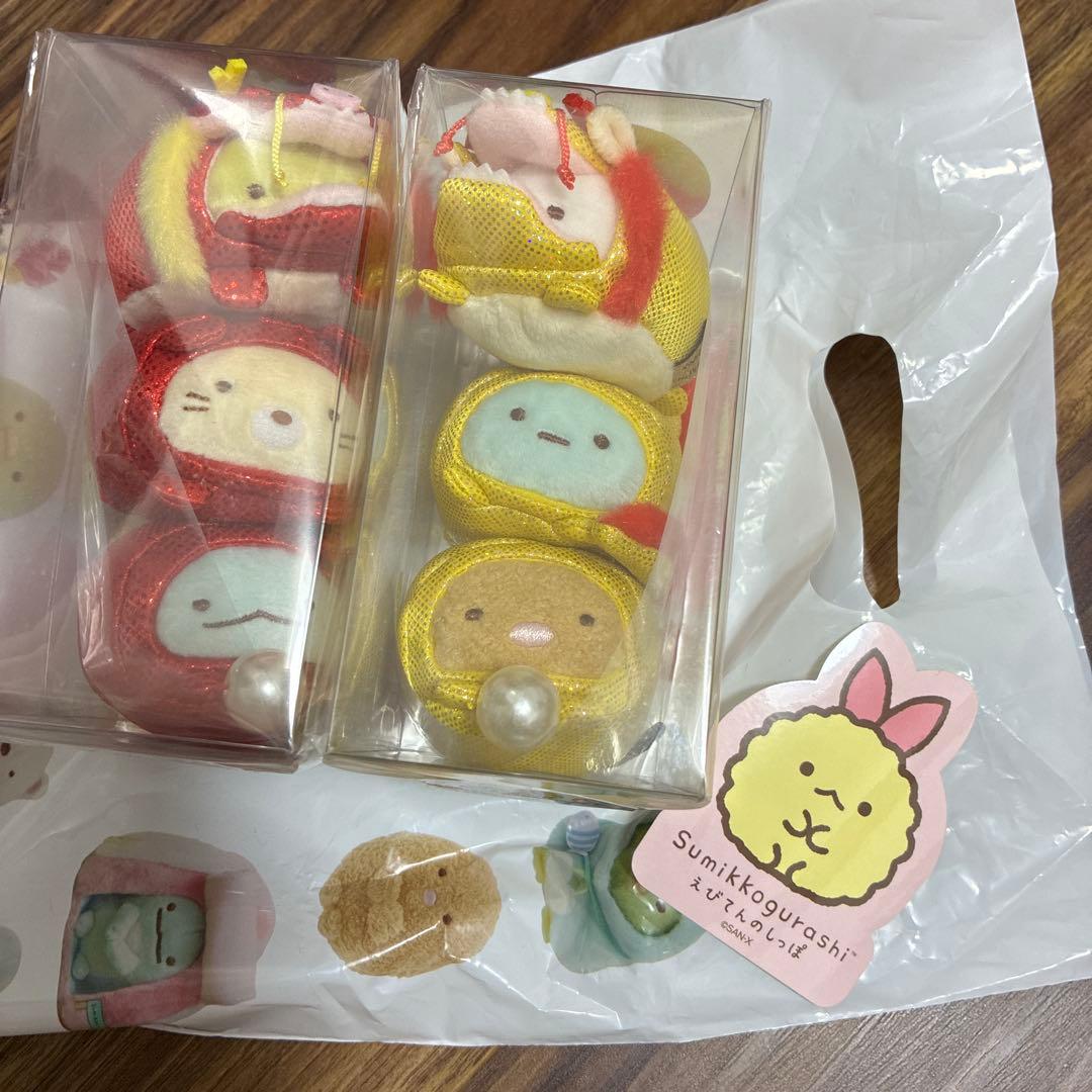 すみっコぐらし　金龍赤龍　10周年　海外限定台湾台北　ショッパー・ステッカー付き