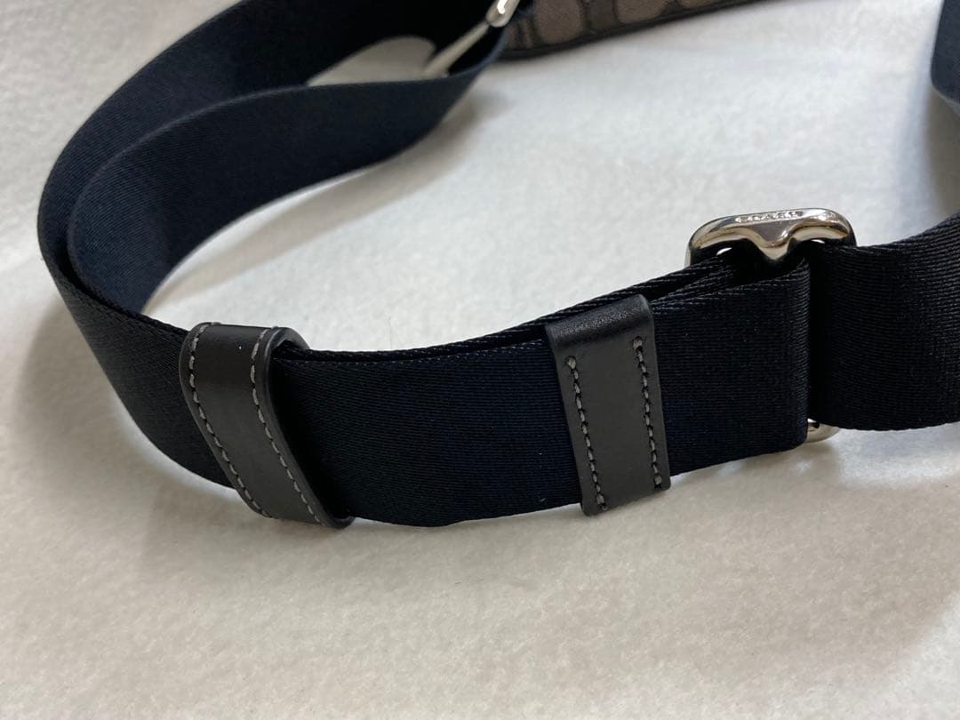 ✨良品✨COACH ブラックレザー ショルダーバッグ※訳あり★