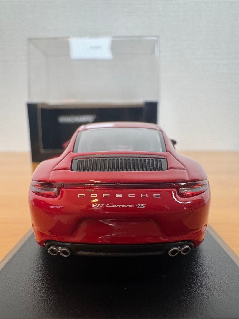 【MINICHAMPS】限定300台 Porsche 911 Carrera4S