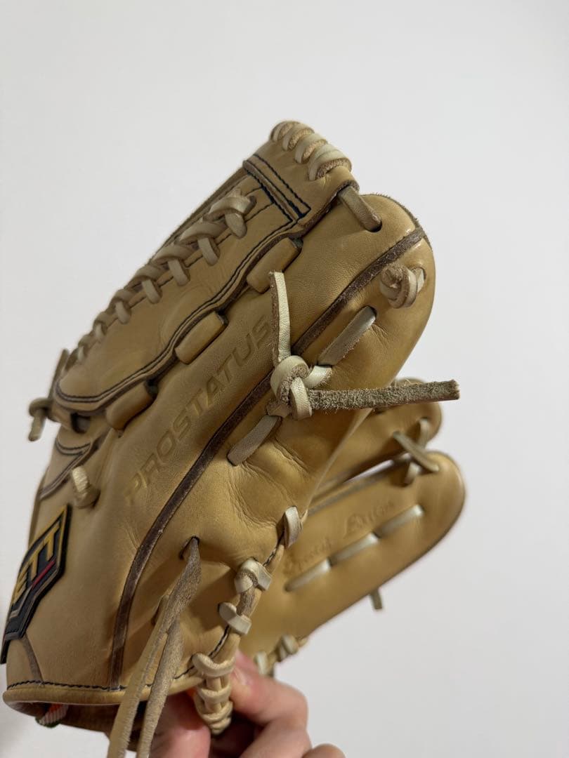 ZETTプロステイタスSEシリーズ 硬式投手用