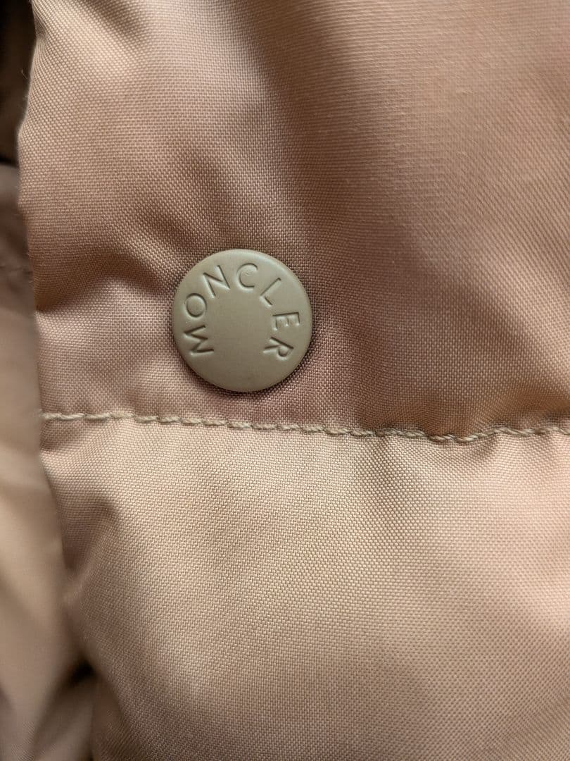 MONCLERモンクレールPARISパリス 青タグ