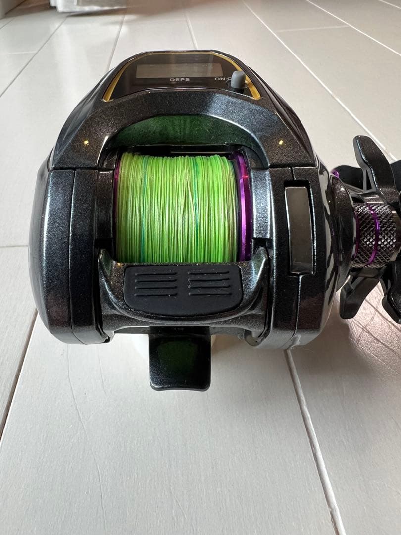 ダイワ 紅牙 XIC 右ハンドル ベイトリール