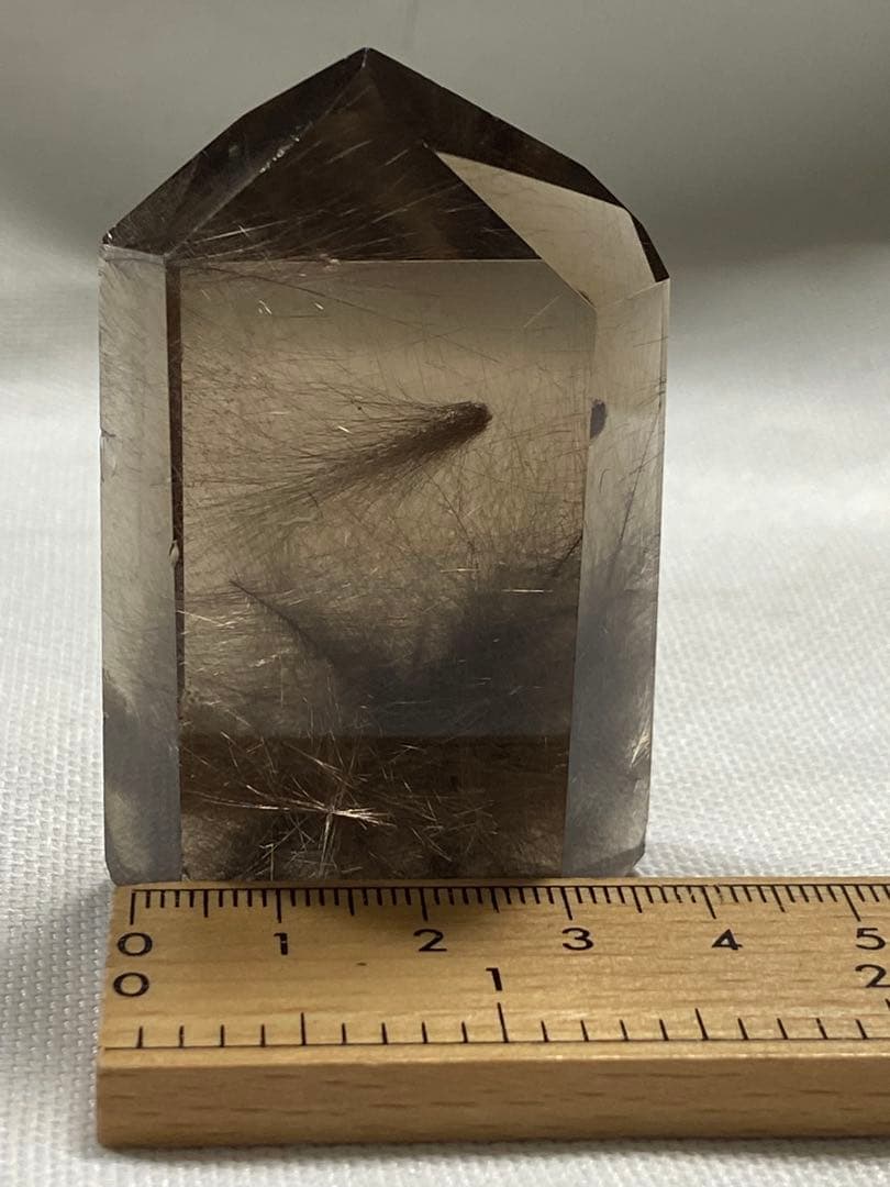 スモーキールチルクォーツ　ポイント