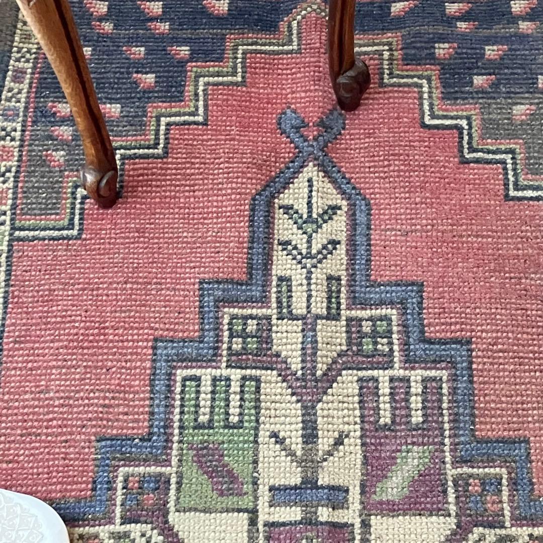 大きめ63×119上質くすみ大人ピンク　グレーメダリオン　トルコヴィンテージラグ