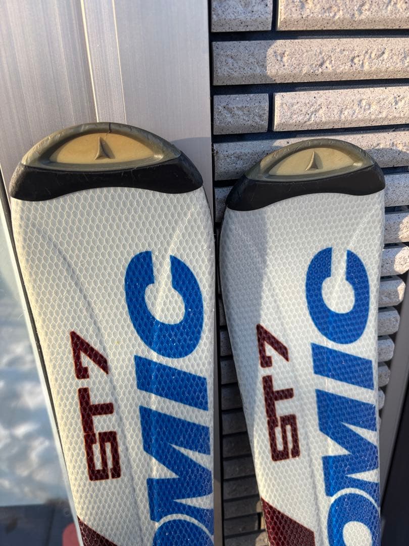 Atomic ST7 スキー 板　ジュニアから　150センチ