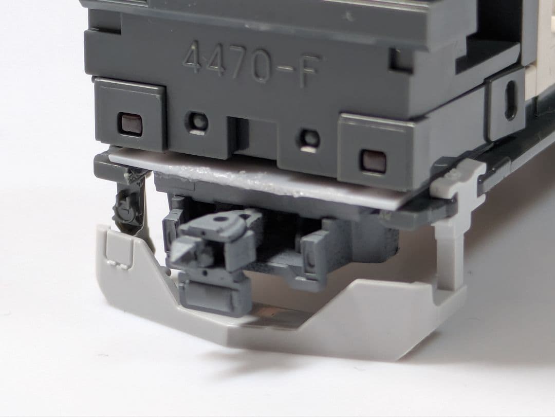 e231系1000番台【小山車両センター】【KATO】連結部TNカプラー化セット