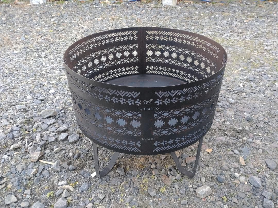 FUTURE FOX ナバホ柄 焚き火台 3回使用 五徳・収納袋付 元箱で発送