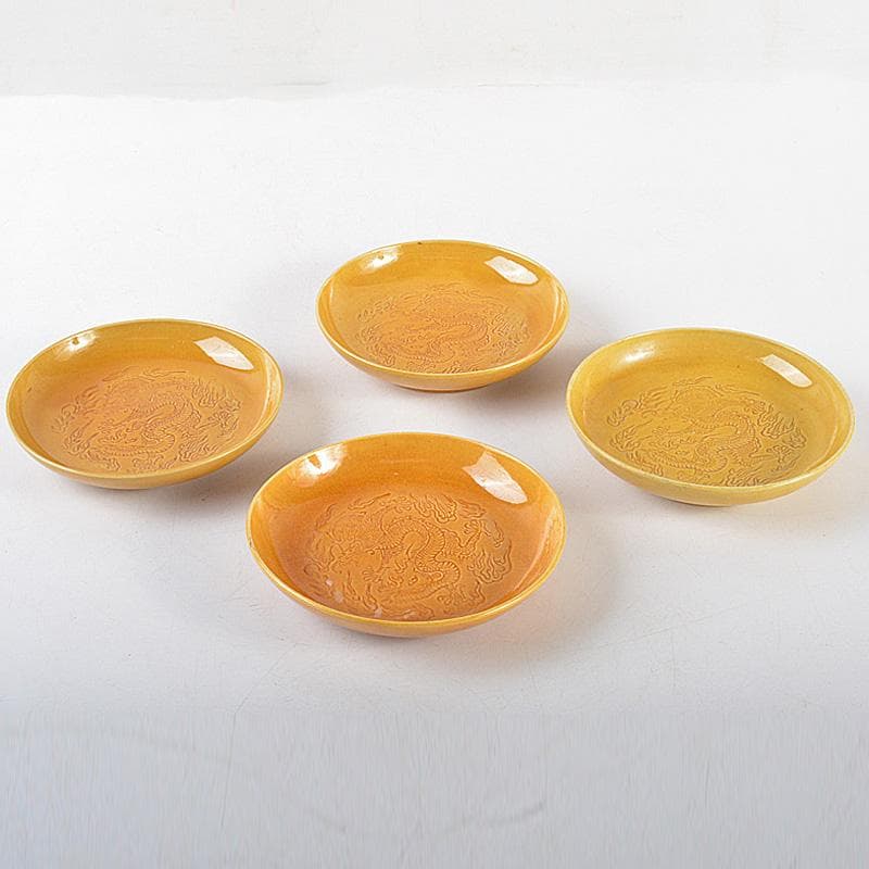 中国　黄交趾　 黄釉　龍文線刻皿　小皿　4客まとめて　D　R6016