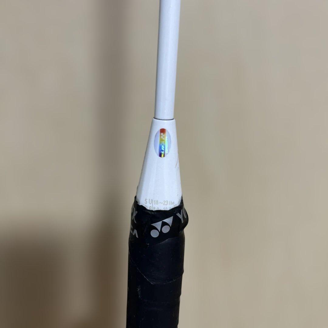 ヨネックス　バドミントンラケット　アストロクス33