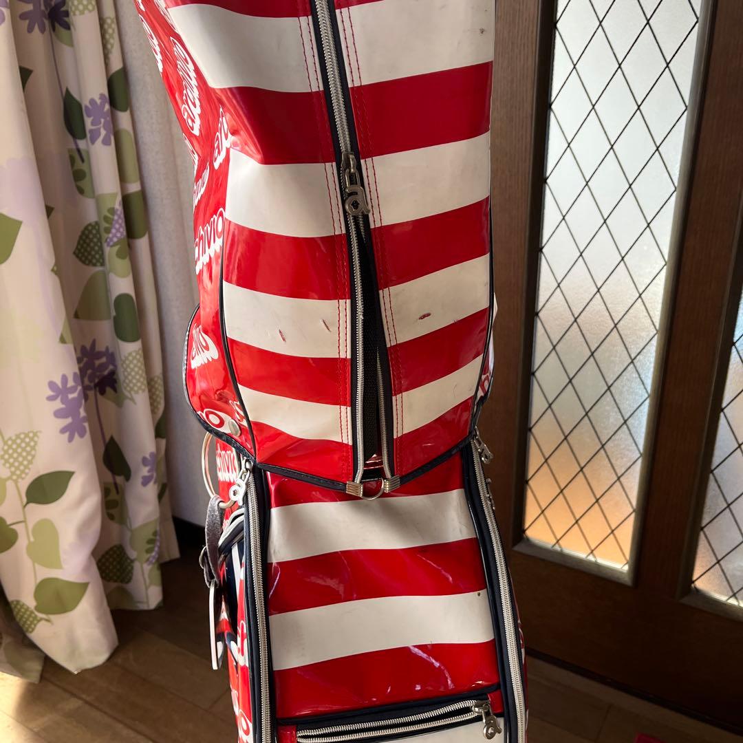 アルチビオキャディバッグとアイアンセット、ドライバー、パター