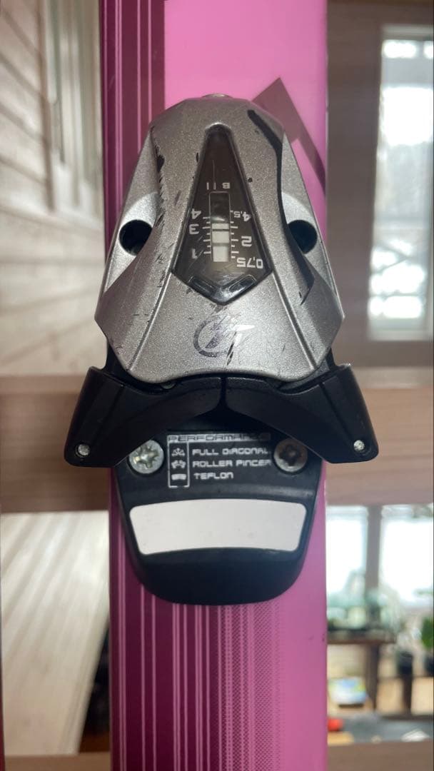 XERESスキー板セット子供ジュニア女の子ピンク ストック小学生138cm