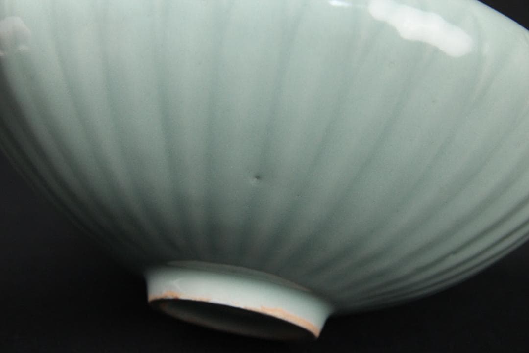 中国古美術　宋時代 龍泉窯 青磁蓮瓣文　鉢　茶碗 中国古美術 FJ11-2