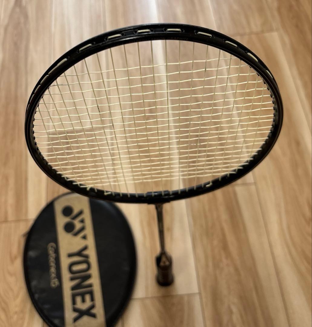バドミントンラケット YONEX Carbonex15