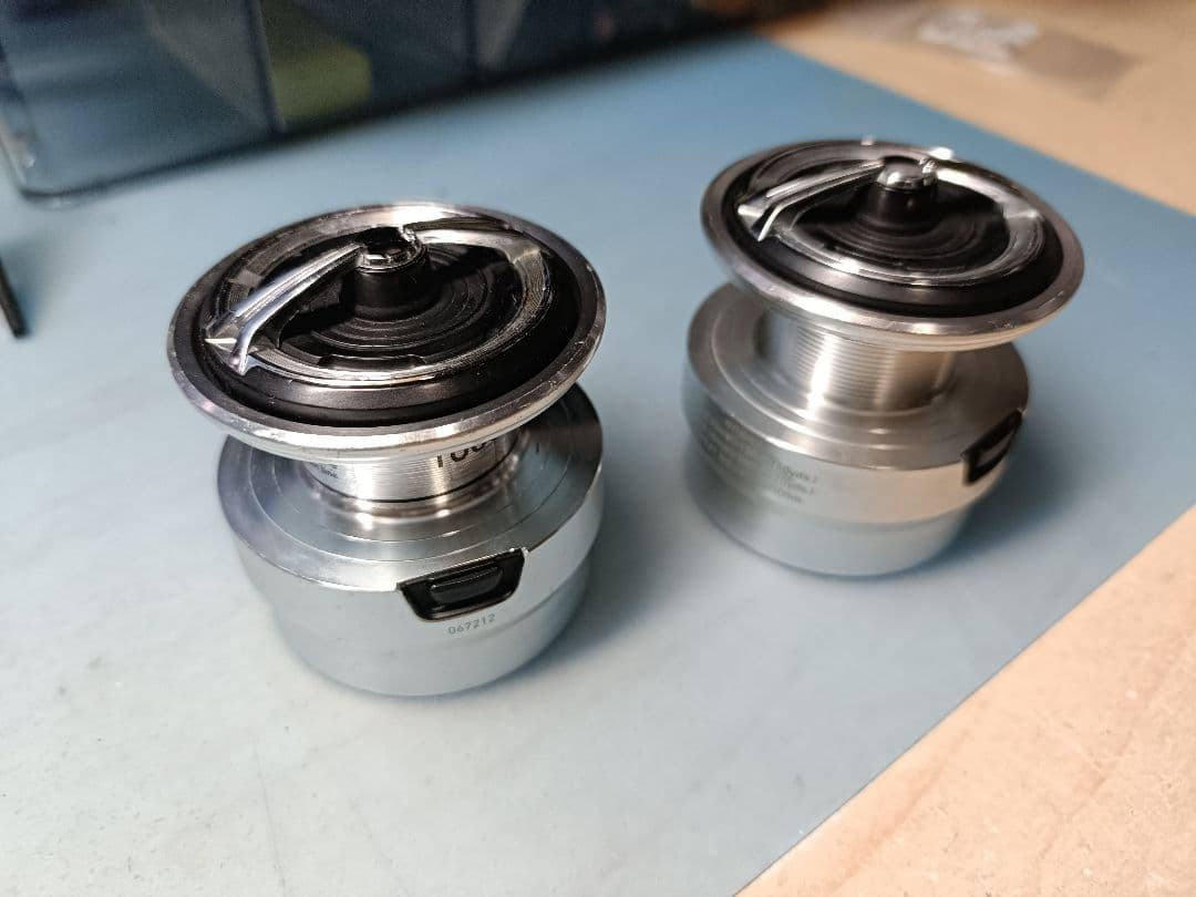 ダイワ　19レグザLT3000D 替えスプール＆ドラグノブ2セット