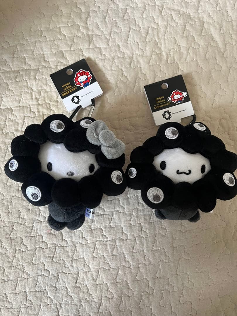 ミャクミャク サンリオ ハローキティ シナモロール なりきりBC 2個セット