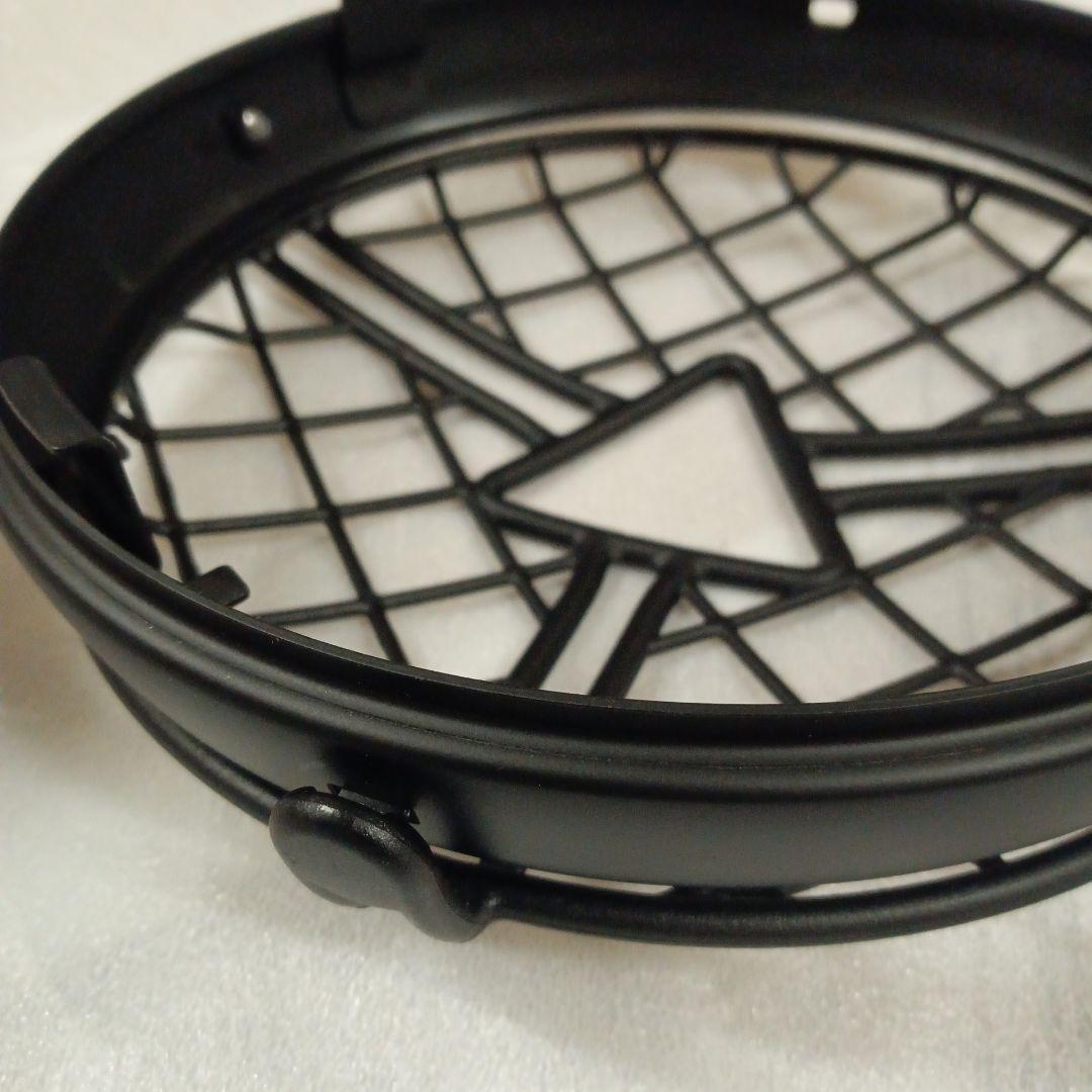 トライアンフ　ボンネビル、スクランブラーなどにライトストーンガード