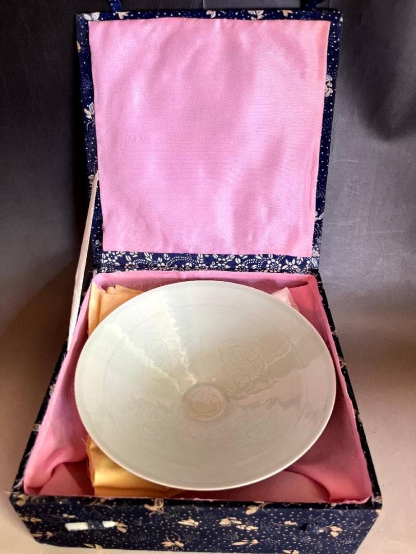 鉢■②中国名瓦 青磁平鉢 景徳鎮 人物絵 平茶碗 古玩 唐物時代物 骨董品■