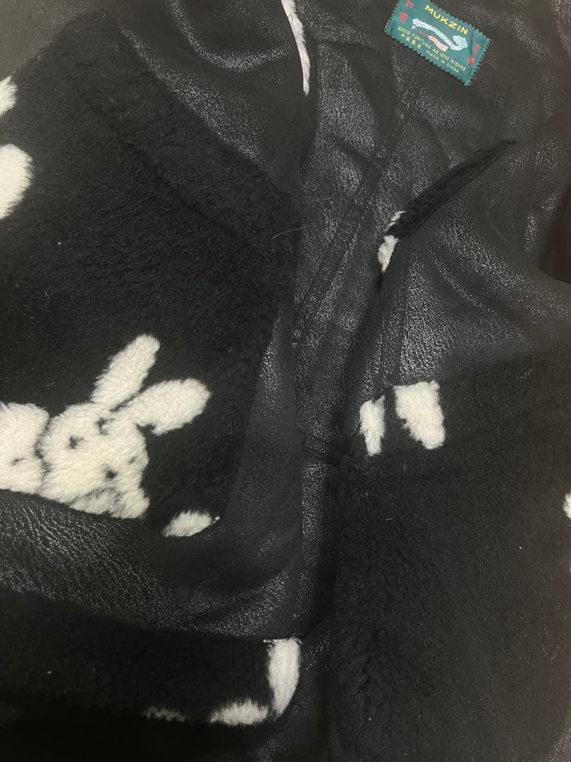 mukzin ムクジン 黒ファー L クマ柄 ベスト 柄物 熊 動物 ブラック