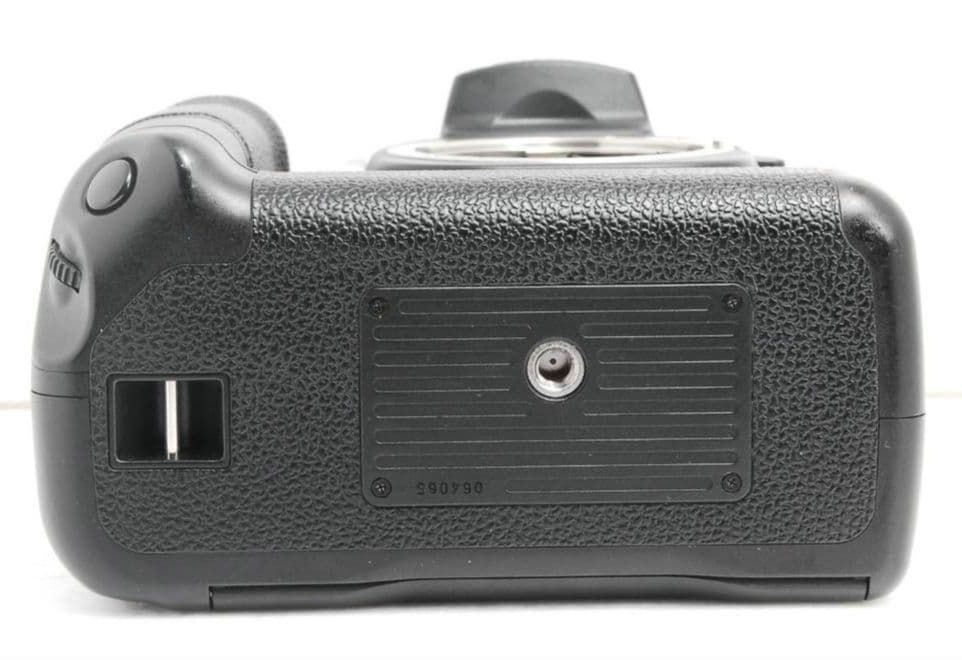 ぽぽ様　CANON　EOS 20D⚡️一眼レフ⚡️広角から中望遠⚡️キャノン