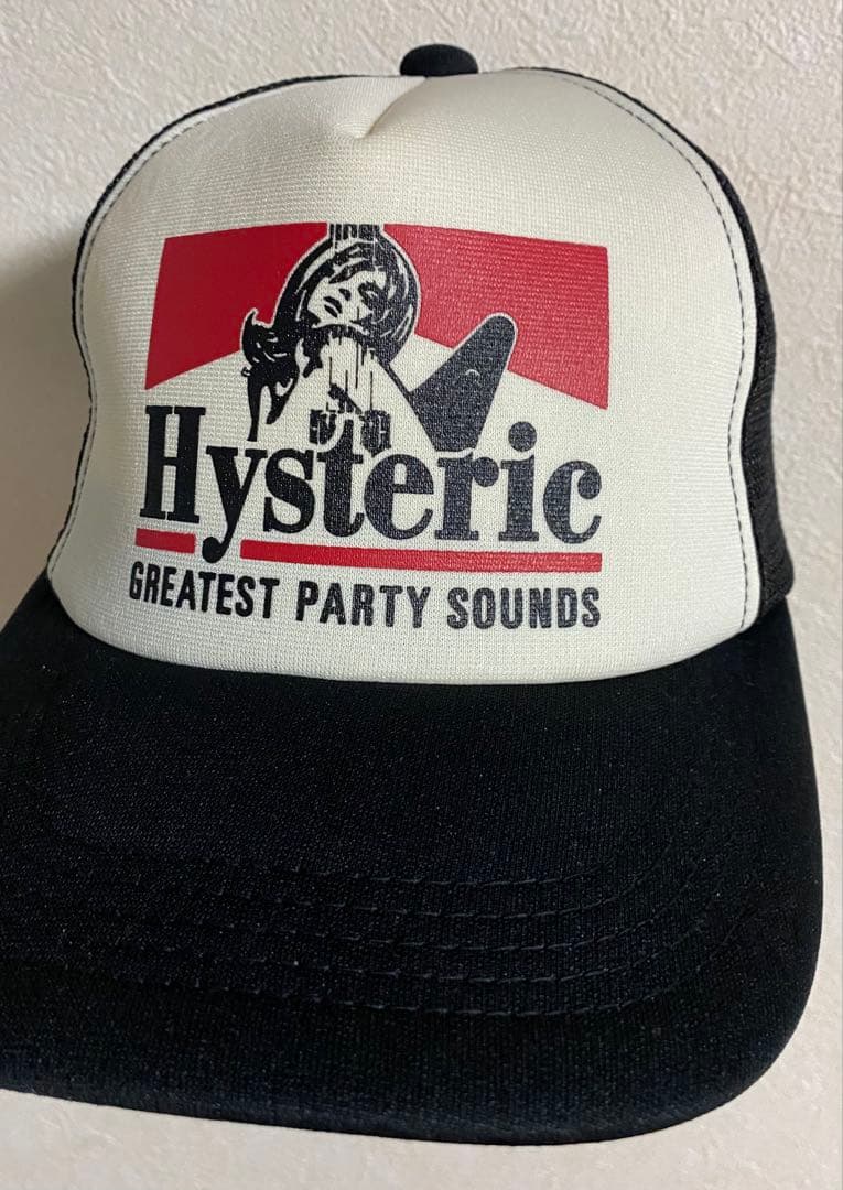 Hysteric グラフィックトラッカーキャップ