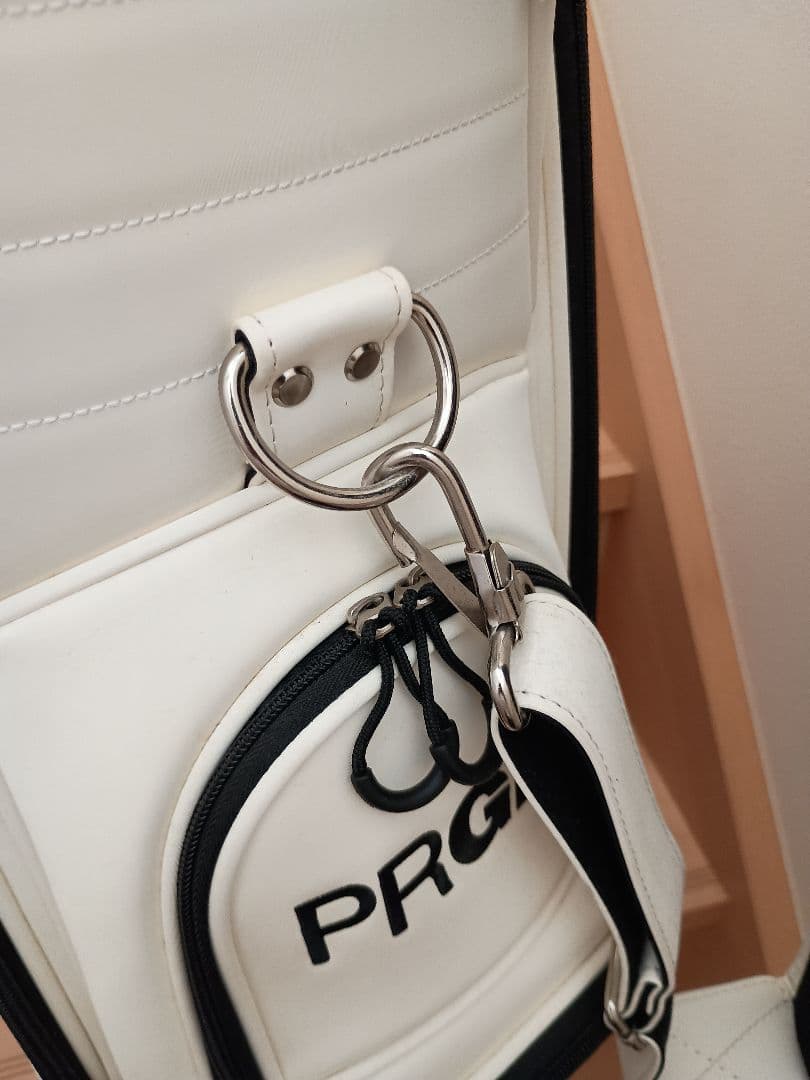 PRGR ホワイト キャディバッグ ヘッドカバー付き