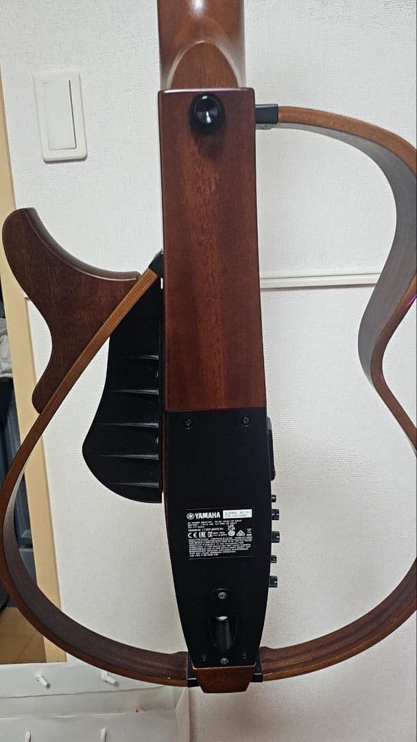 SLG200S NT サイレントギター/スチール弦モデル 純正ケース あります