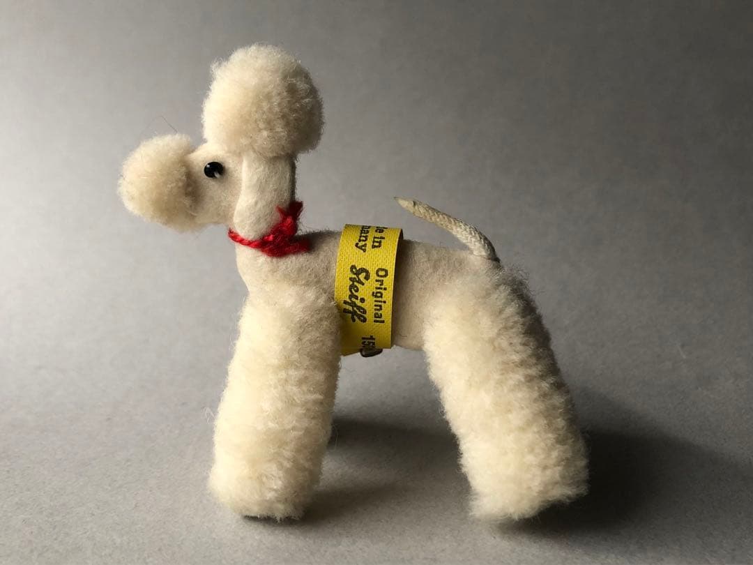 Steiff ポンポンプードル　ホワイト