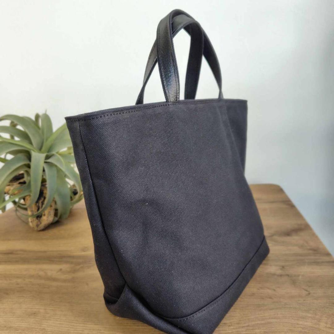 coffee様 /2025タンバリンネイビー×白/がま口ポケット付きMSトート