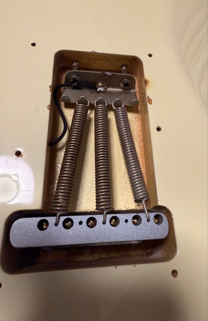 Chuuスクワイアネック、ジャパンフェンダーボディストラトキャスター