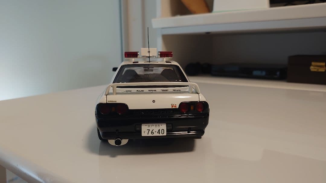 日産 スカイライン GT-R32 パトカー オートアート 訳あり