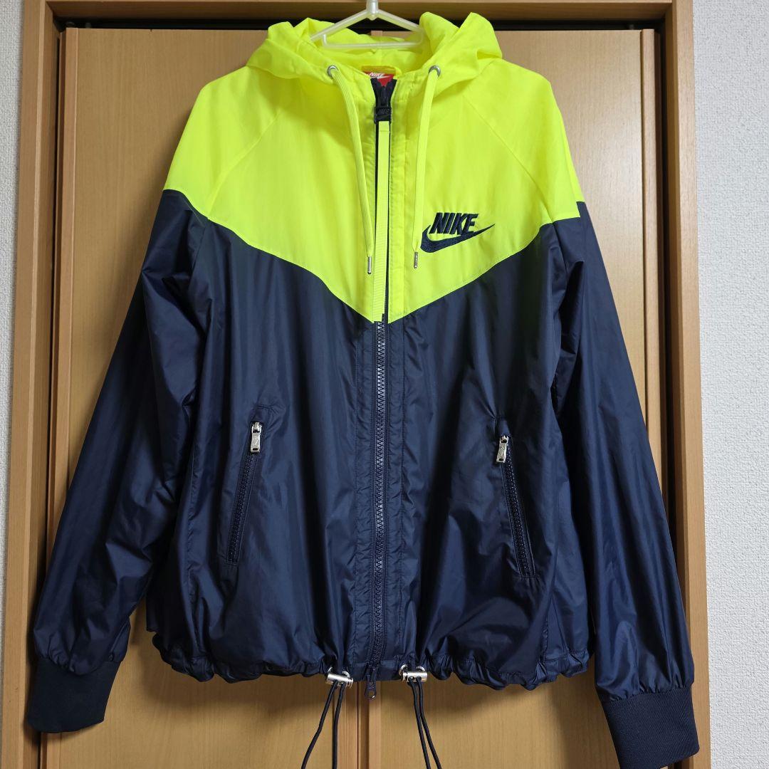 NIKE ウィンドランナー プリーツバックジャケット　大きめ S（メンズM相当）