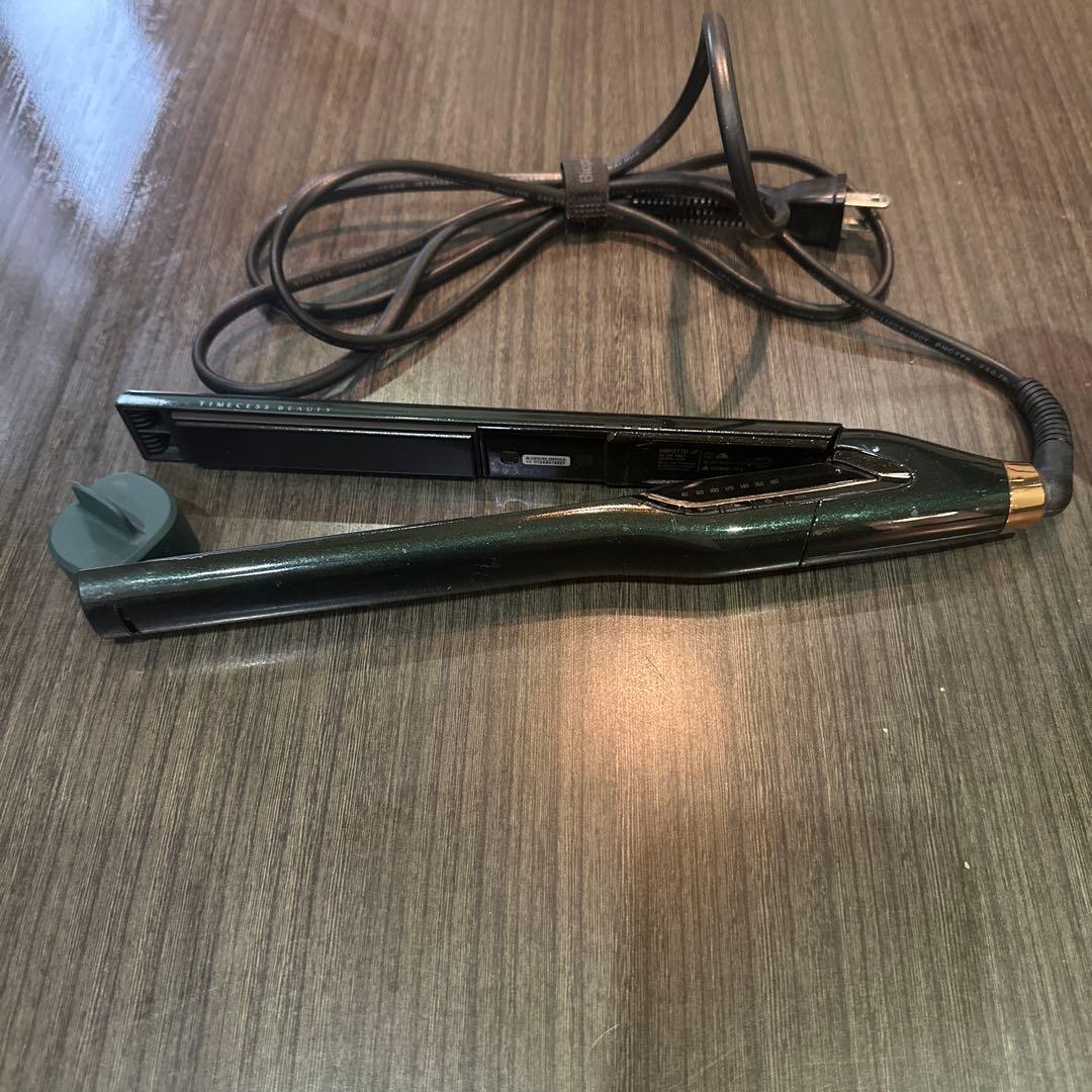 HAIRBEAURON 7D　ストレートアイロン　ヘアビューロン