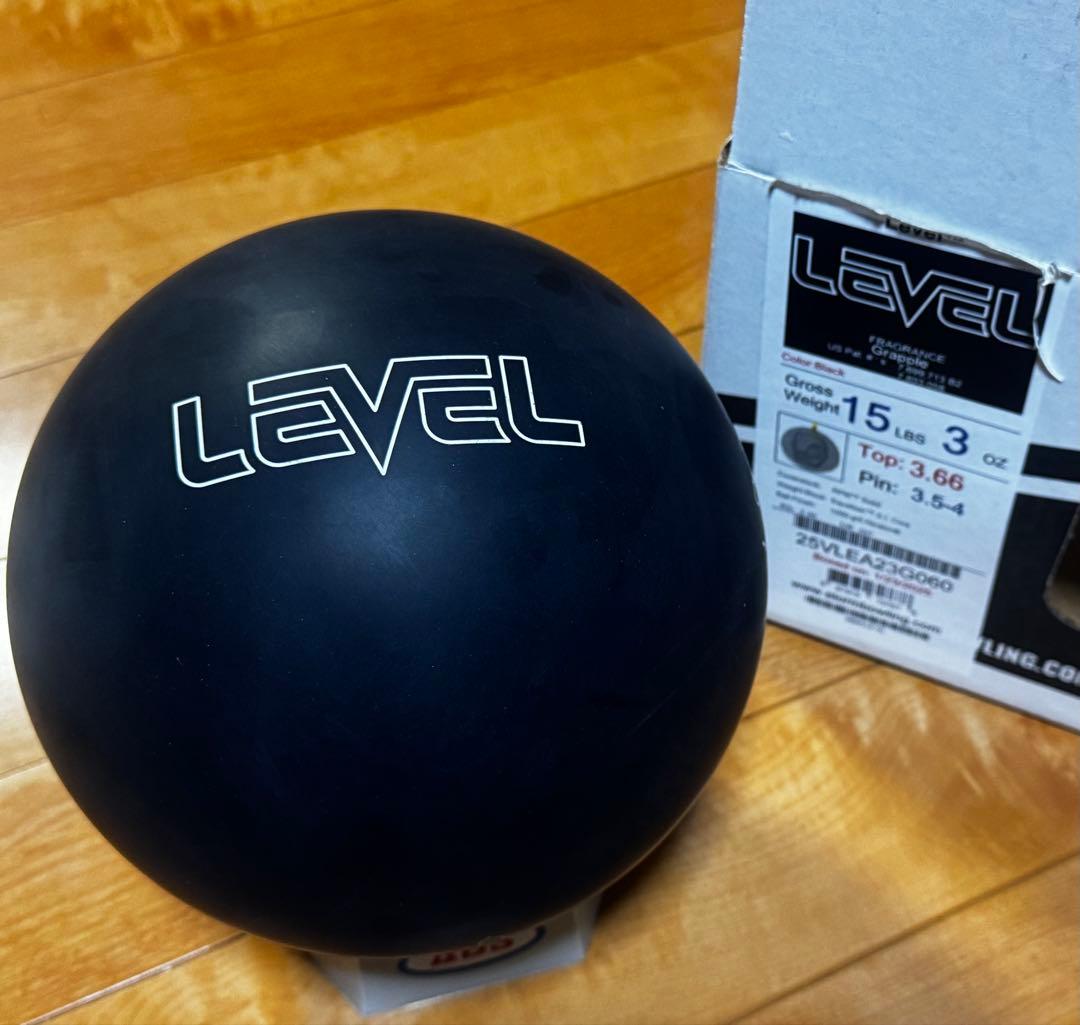 LEVEL(レベル、レヴェル) ボウリング ボール 15ポンド 3oz未使用品