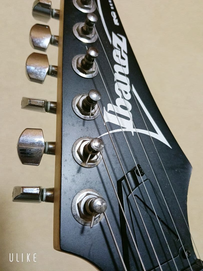 Ibanez rgkp6 カオスパッド搭載ギター
