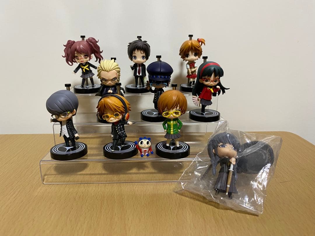 ワングランデフィギュア　ペルソナ4 10個