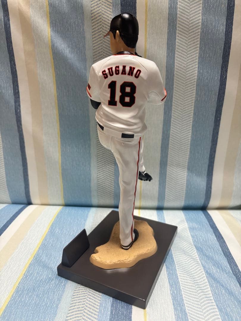 菅野智之 フィギュア 18 GIANTS